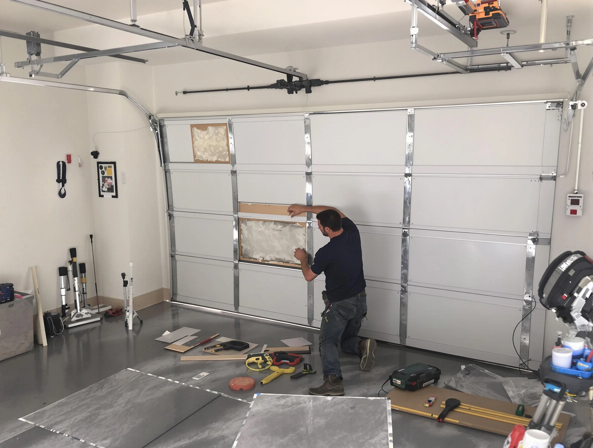 Garage Door Panel Repair in Mount Juliet